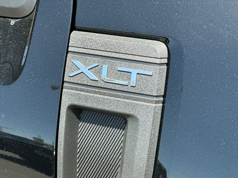 New 2026 Ford Maverick XLT w/ XLT Luxury Package AWD/4WD image 24
