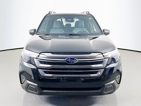 Used 2025 Subaru Forester Premium w/ Convenience Package #2 image 2