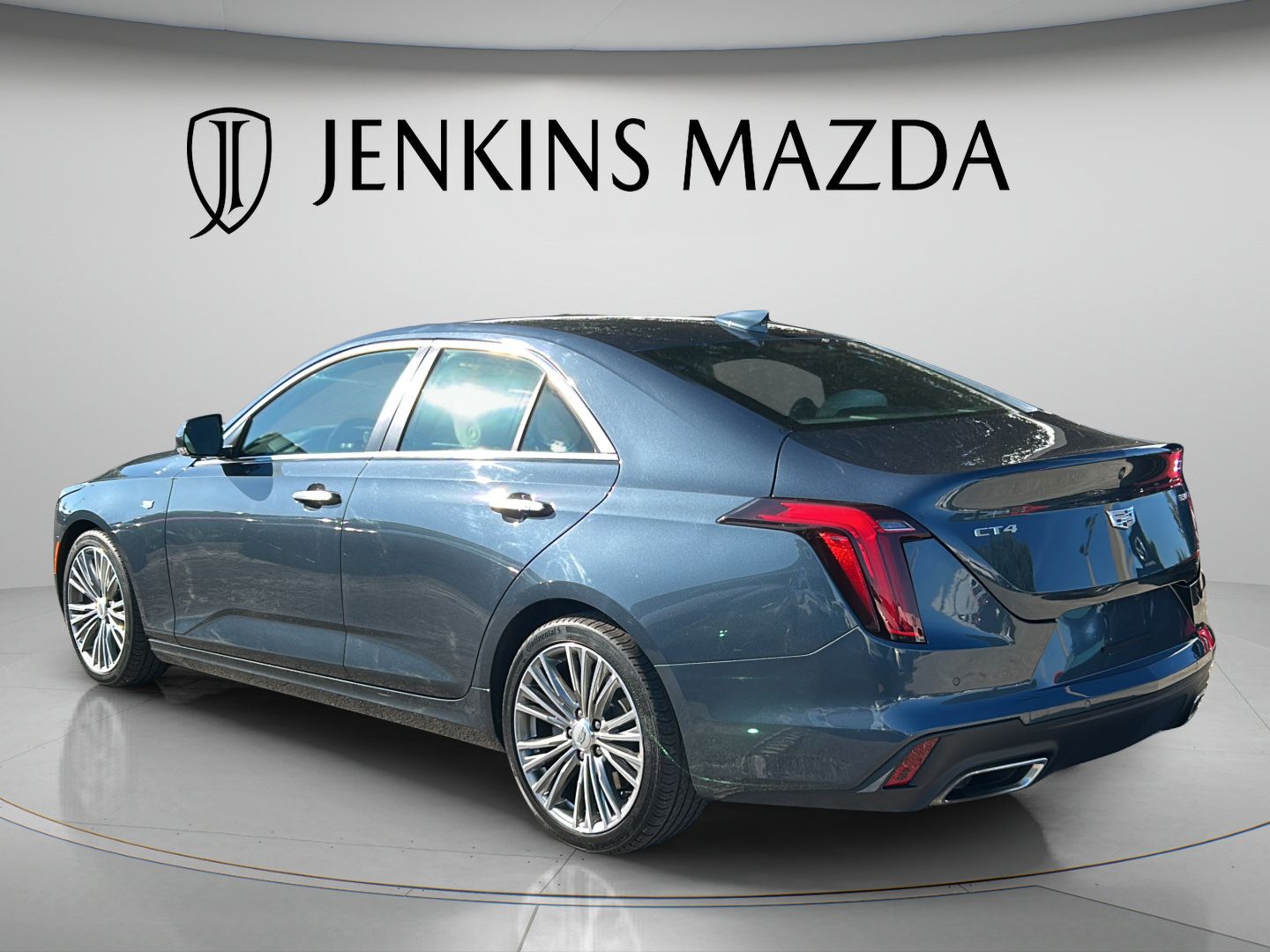 Used 2025 Cadillac CT4 Premium Luxury RWD image 6