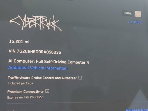 Used 2024 Tesla Cybertruck AWD Crew Cab image 30