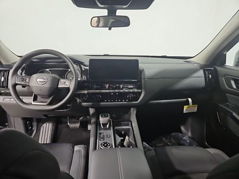 New 2026 Nissan Pathfinder SV AWD/4WD image 12
