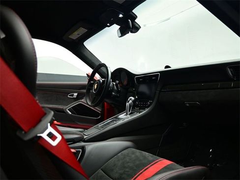 Used 2018 Porsche 911 GT3 image 28