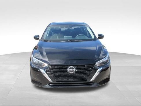 Certified 2024 Nissan Sentra SV FWD image 8