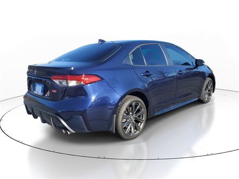 Used 2024 Toyota Corolla SE image 6