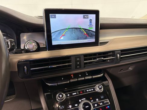 Used 2020 Lincoln Corsair FWD w/ Equipment Group 101A image 16