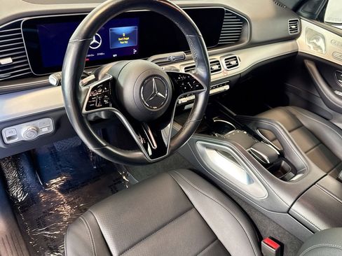 Used 2025 Mercedes-Benz GLE 350 4MATIC image 9
