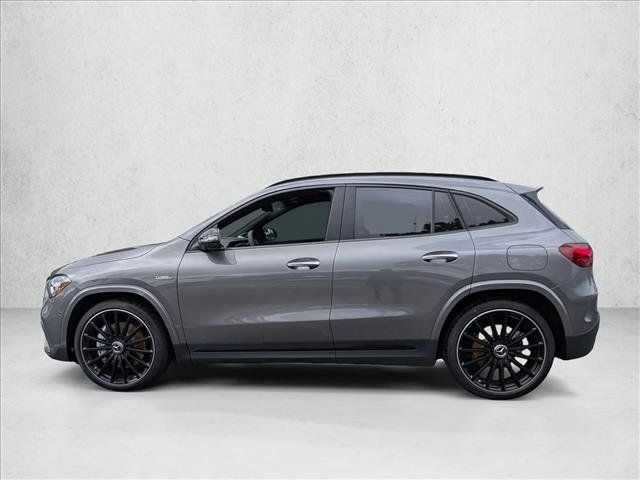New 2026 Mercedes-Benz GLA 35 AMG 4MATIC image 5