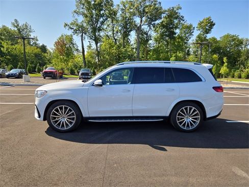 New 2025 Mercedes-Benz GLS 580 4MATIC image 6