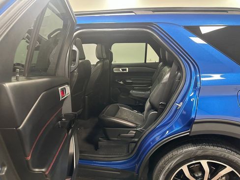 Used 2022 Ford Explorer ST-Line w/ Class IV Trailer Tow Package image 71