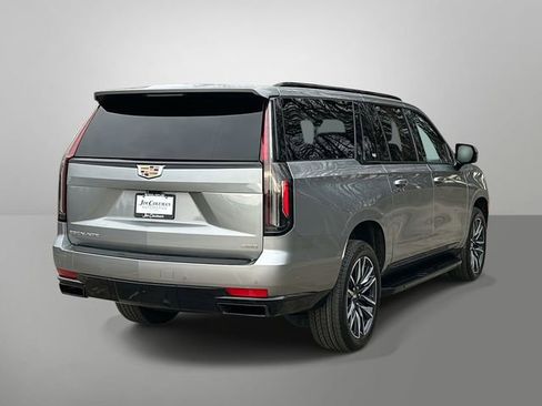 Used 2023 Cadillac Escalade ESV Sport image 26