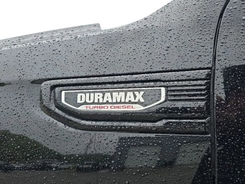 Used 2020 GMC Sierra 1500 Elevation w/ Elevation Value Package AWD/4WD image 6