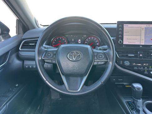 Used 2022 Toyota Camry XSE w/ Navigation Package FWD image 12
