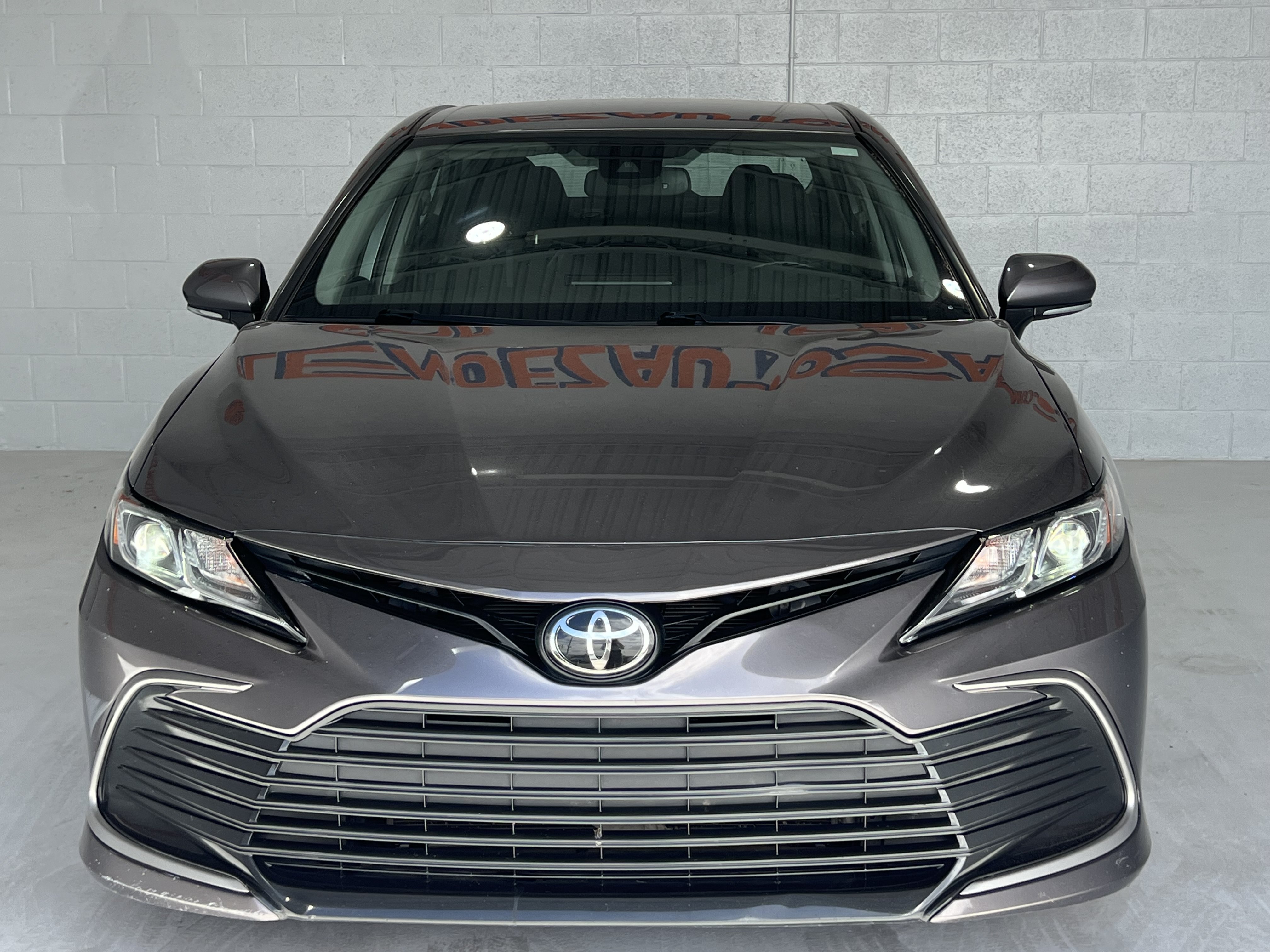 Used 2023 Toyota Camry LE w/ Convenience Package FWD image 8
