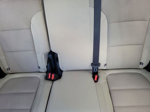 Used 2023 Chevrolet Traverse LS image 13