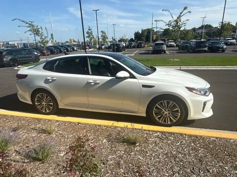 Used 2018 Kia Optima SX w/ Technology Package FWD image 15