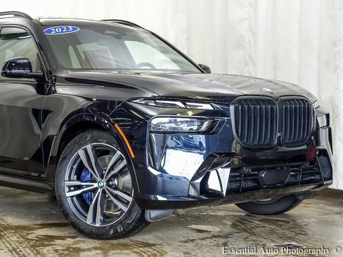 Used 2023 BMW X7 xDrive40i w/ M Sport Package image 6