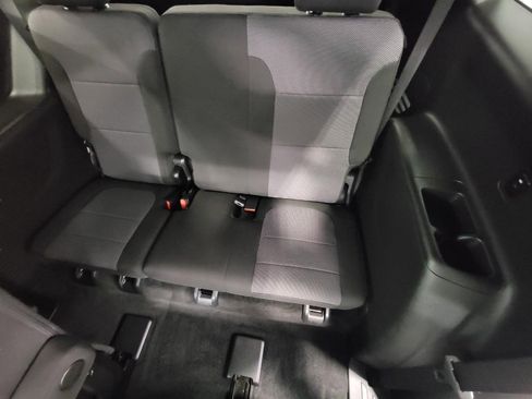 Used 2023 Chevrolet Traverse LT image 26