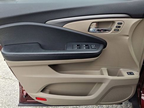 Used 2019 Honda Pilot EX-L image 12