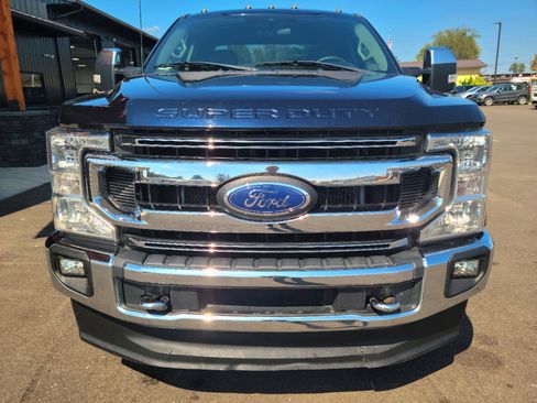 Used 2022 Ford F250 XLT w/ XLT Premium Package image 2