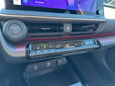 New 2026 Toyota Prius Plug-In Hybrid image 21