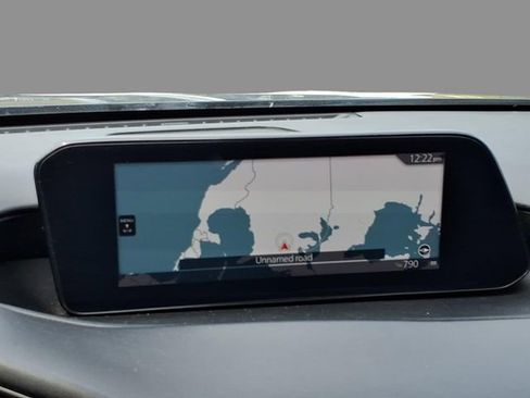 Used 2024 MAZDA MAZDA3 s FWD image 25