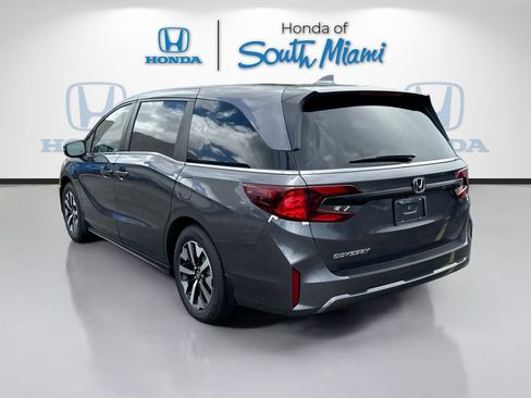 New 2026 Honda Odyssey EX-L image 4