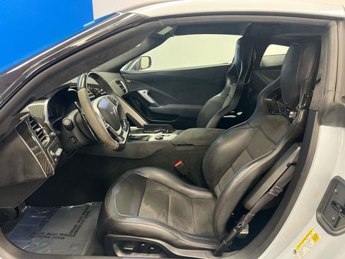 Used 2018 Chevrolet Corvette Grand Sport w/ Carbon 65 Edition RWD image 20