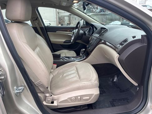 Used 2013 Buick Regal Premium image 15