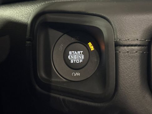 New 2025 Jeep Wrangler Rubicon w/ Xtreme 35 Tire Package image 21