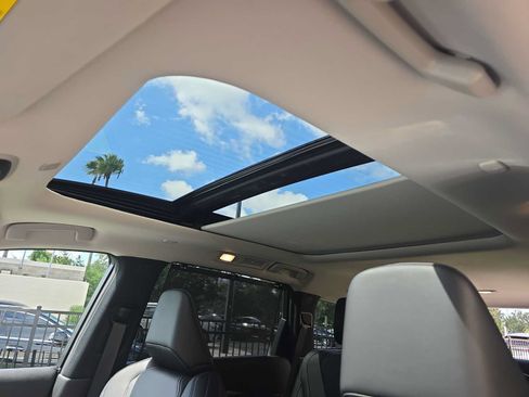 Certified 2026 INFINITI QX60 Luxe w/ Cargo Package FWD image 25