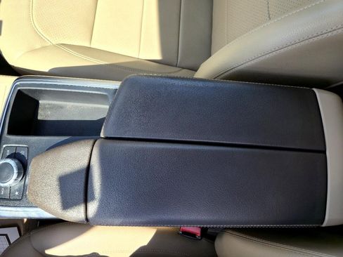 Used 2014 Mercedes-Benz ML 350 ML350 4MATIC w/ Premium 1 Package image 54