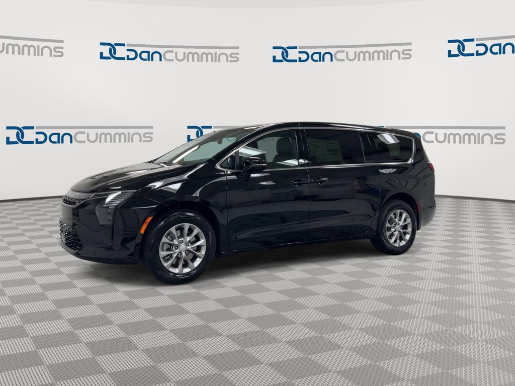New 2027 Chrysler Pacifica Select w/ Family Tech Group AWD/4WD image 4