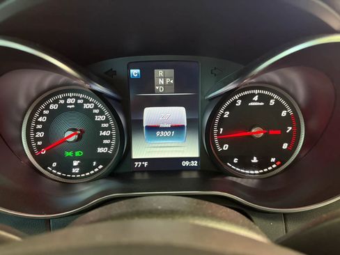 Used 2018 Mercedes-Benz C 300 Sedan image 17