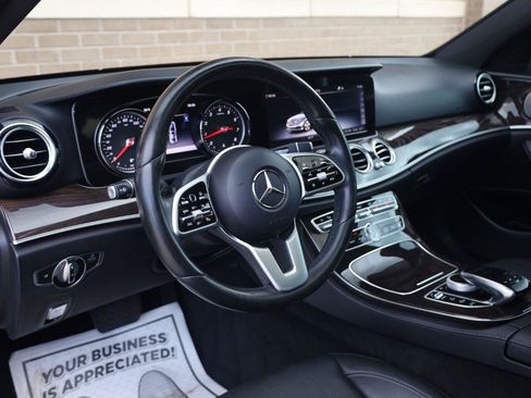 Used 2019 Mercedes-Benz E 300 image 16