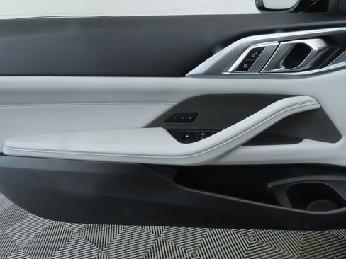 Used 2022 BMW M4 xDrive Competition w/ Executive Package image 32