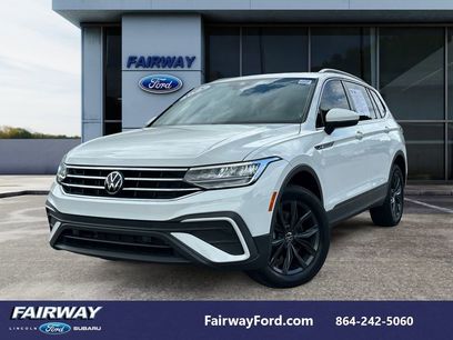 Used 2022 Volkswagen Tiguan SE