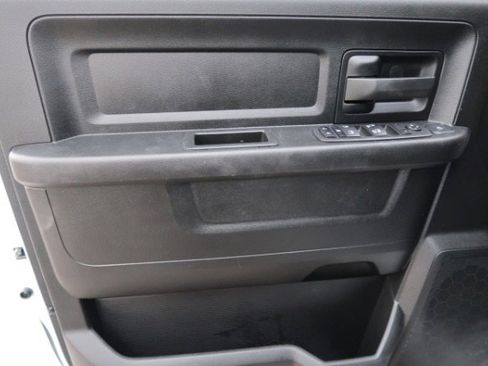 Used 2024 RAM 5500 Tradesman w/ Chrome Appearance Group image 8