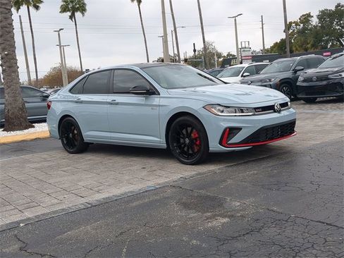 Certified 2025 Volkswagen Jetta GLI Autobahn image 2