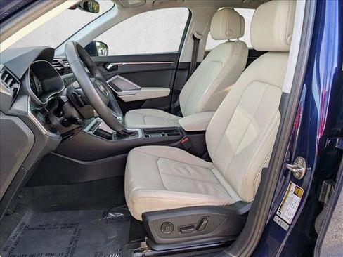 Used 2023 Audi Q3 2.0T Premium w/ Convenience Package image 16