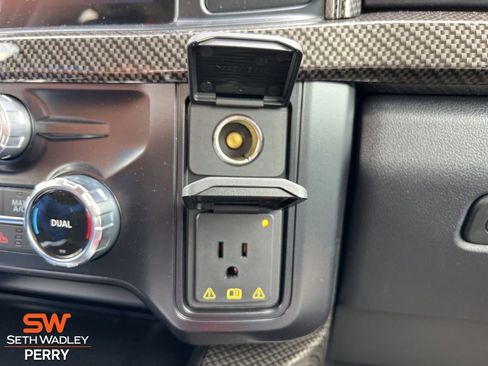 New 2025 Ford F250 Lariat w/ Lariat Ultimate Package image 21