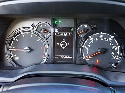Used 2023 Toyota 4Runner SR5 Premium AWD/4WD image 35