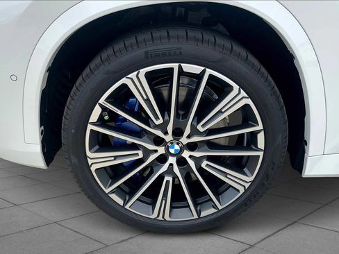 Used 2026 BMW X1 M35i w/ Technology Package image 11