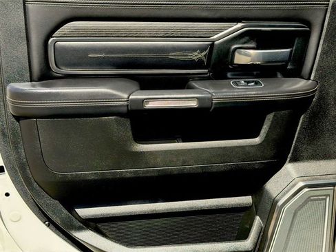 Used 2020 RAM 2500 Limited image 24