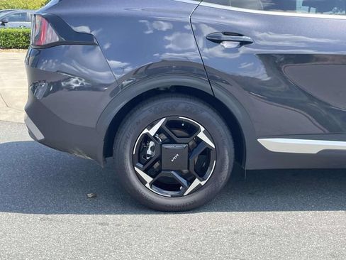 Certified 2026 Kia Sportage EX w/ EX Panorama Roof Package FWD image 7