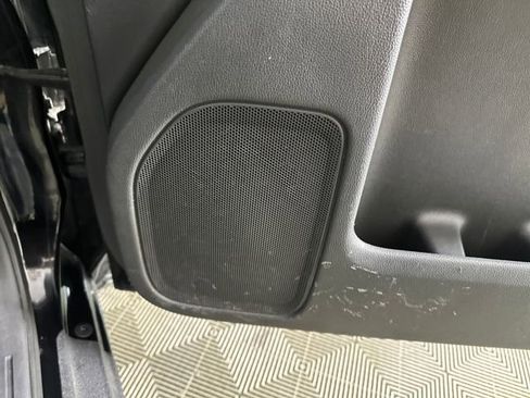 Used 2018 GMC Sierra 1500 SLE image 29