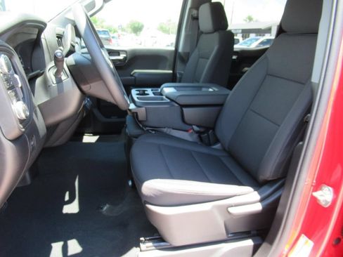 New 2026 GMC Sierra 1500 Pro w/ Graphite Edition AWD/4WD image 18