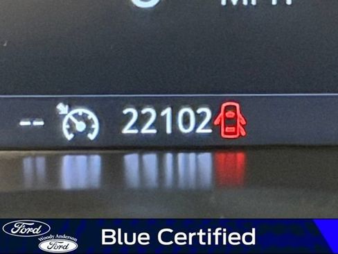 Used 2022 Chevrolet Colorado Z71 RWD image 14