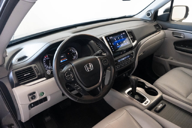 Used 2018 Honda Pilot EX-L image 3