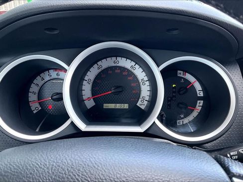 Used 2015 Toyota Tacoma 2WD Access Cab w/ Convenience Package image 25