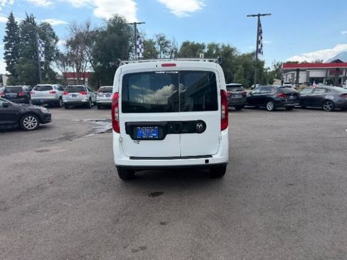 Used 2022 RAM ProMaster City Tradesman FWD image 14